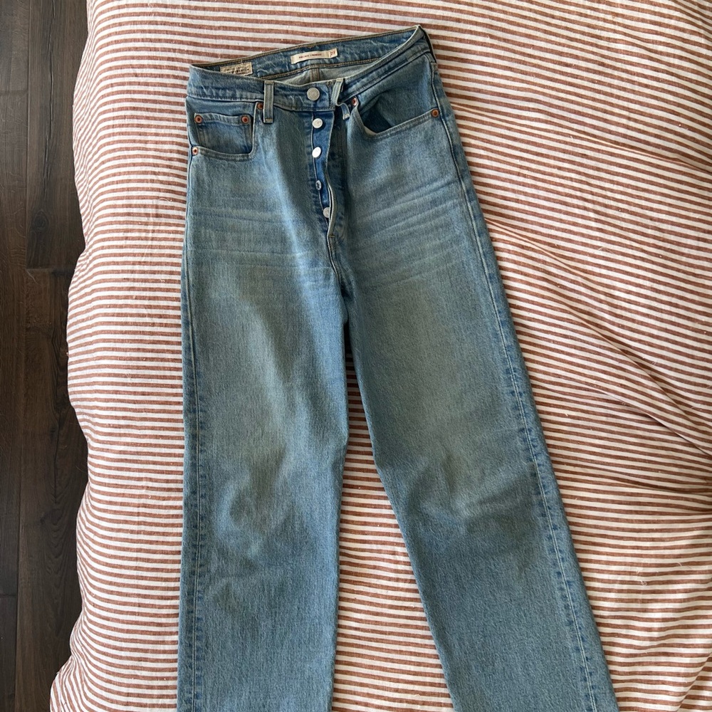 Levi’s Ribcage Straight Jeans - Light Wash
